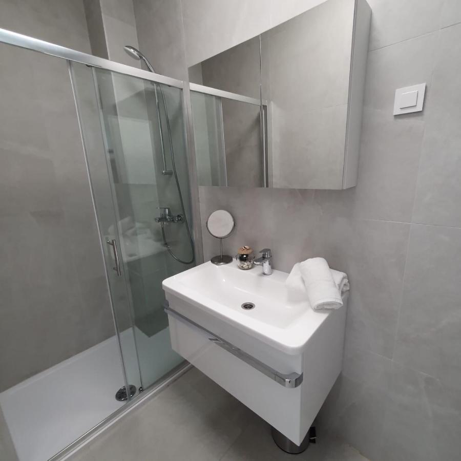 Villa Aquamarine Apartments Novalja Dış mekan fotoğraf