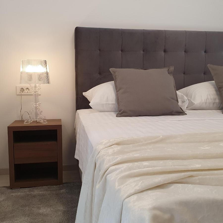 Villa Aquamarine Apartments Novalja Dış mekan fotoğraf