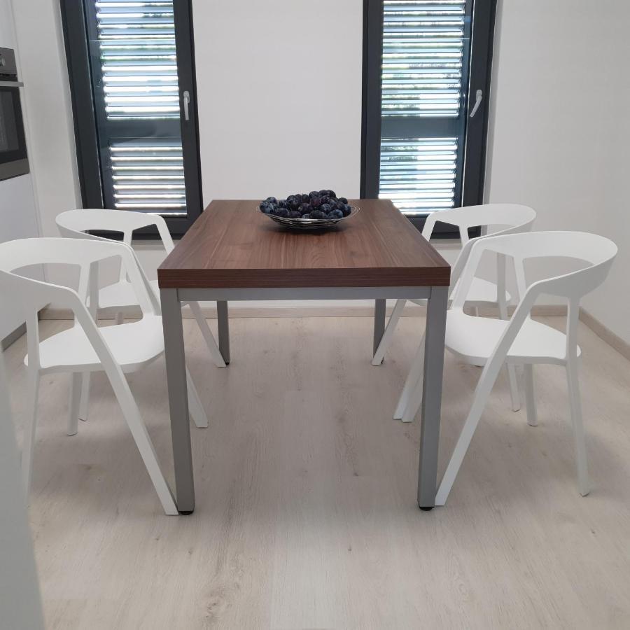 Villa Aquamarine Apartments Novalja Dış mekan fotoğraf