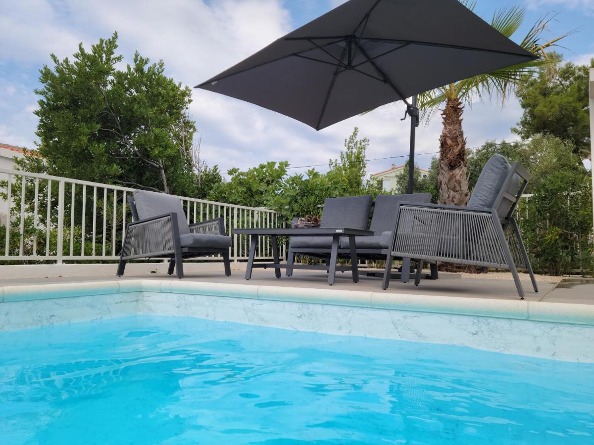 Villa Aquamarine Apartments Novalja Dış mekan fotoğraf